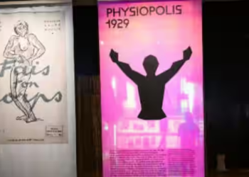 Embracing naturism: French museum encourages visitors to view art in the nude