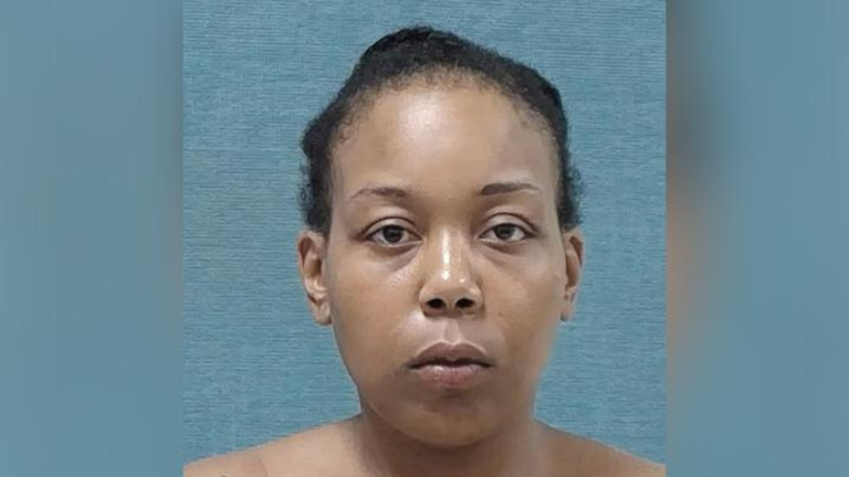 Who is Allexis Telia Ferrell? Ohio woman behind viral Trump cat and ...