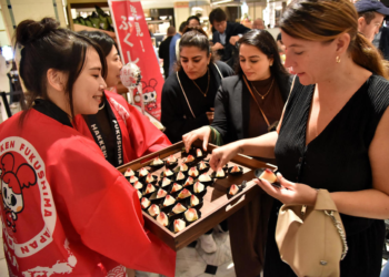 London: Peaches from Fukushima nuclear disaster zone land at Harrods with a hefty price tag