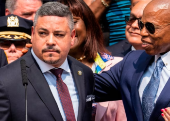 New York Police Chief steps down amid corruption investigation