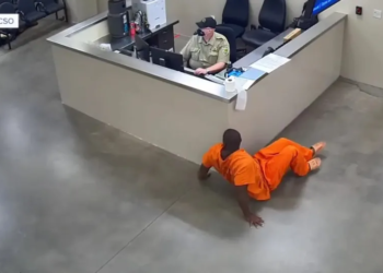 Watch: Disturbing video shows Arizona inmate crawling past guard to female side of facility to ‘rape’ woman