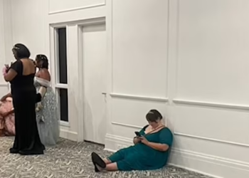 Detroit: ‘Bridgerton’ fans furious over dance ball event they claim was a ‘scam’