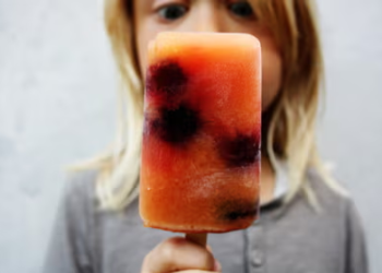 Scientists propose licking ice lollies in primary school science curriculum- Here's why