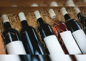 New York man sues ex-wife for destroying $300,000 wine collection