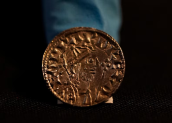 UK: Hoard of 1,000-year-old coins unearthed in a farmer’s field sells for $5.6 million