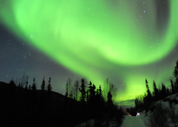 Stunning Northern Lights to illuminate multiple US states this weekend: See which ones
