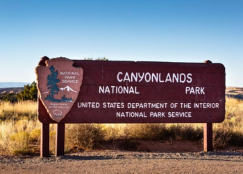 Colorado tourists face federal charges for allegedly stealing historic artifacts from Utah National Park