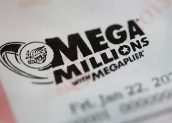 Two in 25 million: Two Florida women win $4 million Mega Millions prizes on same day, same street