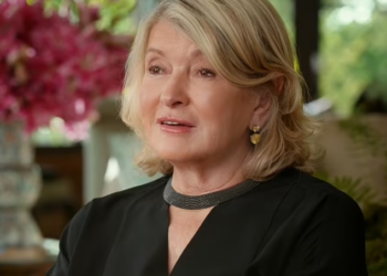 Martha Stewart reveals how she lost her virginity and her father was furious- "My dad slapped me hard on the face"