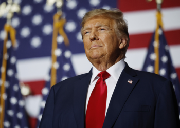 Trump reportedly drafting executive order to ban transgender individuals from U.S. military