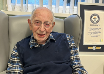 John Tinniswood, world's oldest man, dies at 112