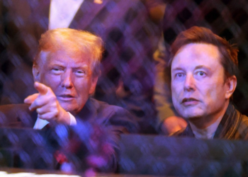Trump reportedly considering a ban on mainstream media from the White House