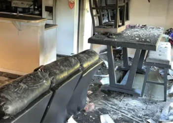 Florida: WiFi router with connection issues overheats, sets home on fire