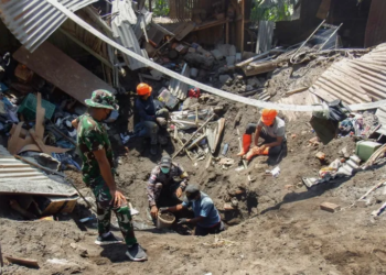 Indonesia’s Mount Lewotobi Laki-laki volcano erupts, killing 10 people