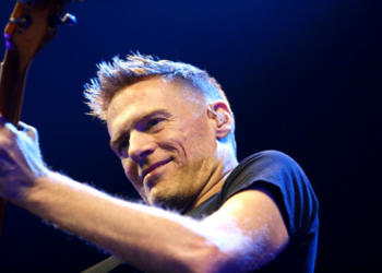 Rock Star Bryan Adams collaborates with chimpanzees for his latest masterpieces