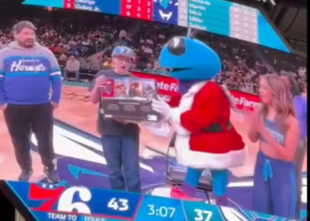 NBA team issues apology for taking PS5 away from 13-year-old fan after gifting it to him