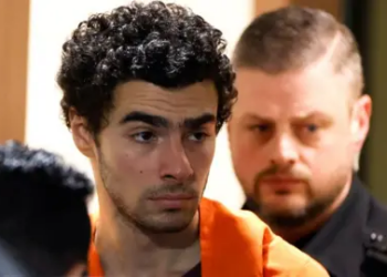 From 87 letters , 54 emails, and 163 financial deposits: Here’s all the attention Luigi Mangione received while behind bars