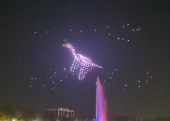 Watch: Video shows drones collide and fall onto crowd at holiday light show in Florida, several injured