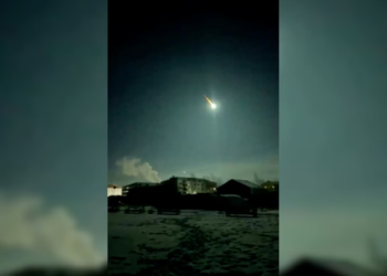 https://www.the-express.com/news/us-news/156559/new-jersey-drone-mystery-fbi-investigates-after-multiple-sightings-along-raritan-river