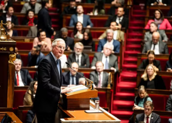 French government collapses in historic no-confidence vote