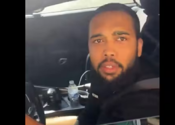 Man fatally shoots himself after being caught naked from waist down at Arizona coffee shop