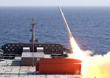 Ships loaded with missile propellant to sail from China to Iran: Report