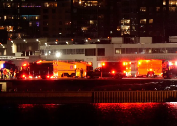 Did Black Hawk helicopter take off from CIA headquarters before colliding with American Airlines plane?