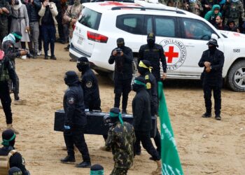 Hamas hands over bodies of four Israeli hostages, including mother and young sons