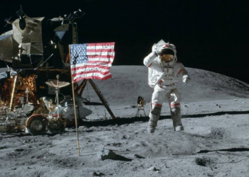 NASA’s private fleet gears up for two moon landings within a week