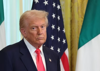 Trump threatens 200% tariffs on all alcohol from EU countries