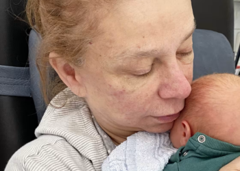 Hold up, Grandma?! A 66-year-old German woman just had her TENTH baby!