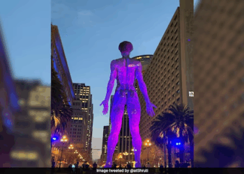 45-foot-tall statue of naked woman sparks debate in San Francisco