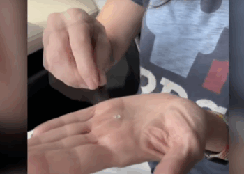 Watch: Pittsburgh Airport Workers Go the Extra Mile To Recover Traveler’s Lost Diamond That Fell From Her Ring
