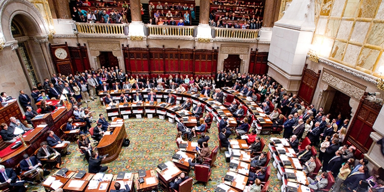 New York State Lawmakers Passes Bill That Allows The Terminally Ill to End Their Lives