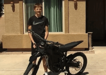 Arizona Teen Returns Lost Wallet With $300, Gets Surprise E-Bike Reward In Twist Of Fate