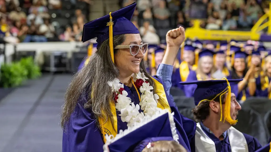 Against All Odds: Blind Mother of Five Graduates College With Honors With Loyal Dog At Her Side