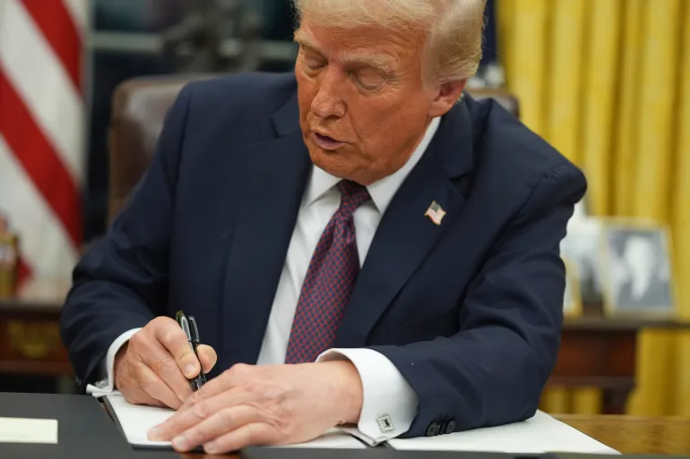 Trump Wins Supreme Court Battle Over Birthright Citizenship