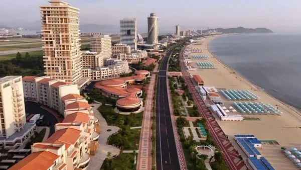 Wonsan-Kalma Coastal Tourist Zone: North Korea Opens Lavish Beach Resort—But Is It Ready for Tourists? | Watch Video