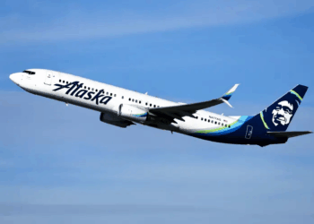 Alaska Airlines Grounds All Flights After Major IT Outage