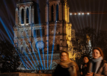 Microsoft to Create Digital Replica of Notre-Dame Cathedral with French Government