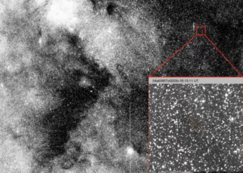 Harvard Expert Claims Interstellar Object 3I/ATLAS Could Be Alien Spacecraft: Here’s Why