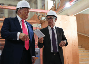 Watch: Trump Spars With Fed Chair Jerome Powell on Live TV Over Renovation Costs