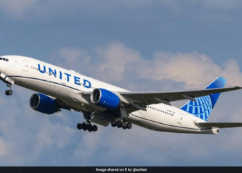 United Airlines Boeing 787-8 Plane Makes ‘Mayday’ Call Just After Takeoff: What Happened?