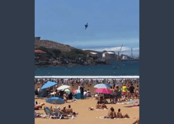 Watch: Spanish Fighter Jet Nearly Crashes Into Beach Crowd During Airshow