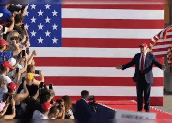 Trump Proposes UFC Fight on White House Grounds To Celebrate 250 Years of American Independence