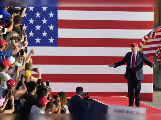 Trump Proposes UFC Fight on White House Grounds To Celebrate 250 Years of Independence