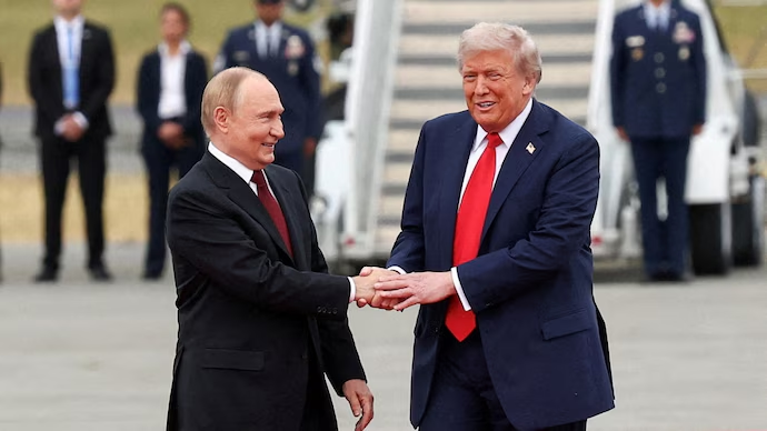 Putin’s Bodyguards Carried ‘Poop Suitcase’ to Alaska Summit With Trump: Here's Why