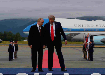 Putin Reportedly Paid $250,000 In Cash To Refuel Jets in Alaska Amid US Sanctions