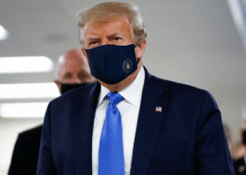 Trump Administration Reportedly Preparing to Pull COVID-19 Vaccine From US Market