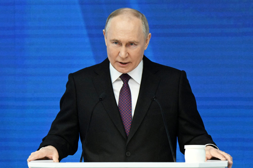 Putin Ready to Invade Other Countries, Warns Polish President